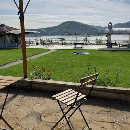 Family Hotel Belvedere Dŭlgopol Dış mekan fotoğraf