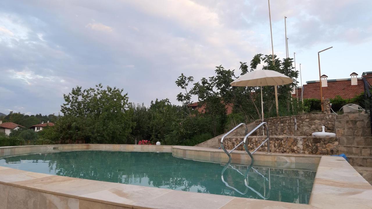 Family Hotel Belvedere Dŭlgopol Dış mekan fotoğraf